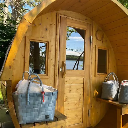 Ferienhaeuser Im Naturresort Drewitz