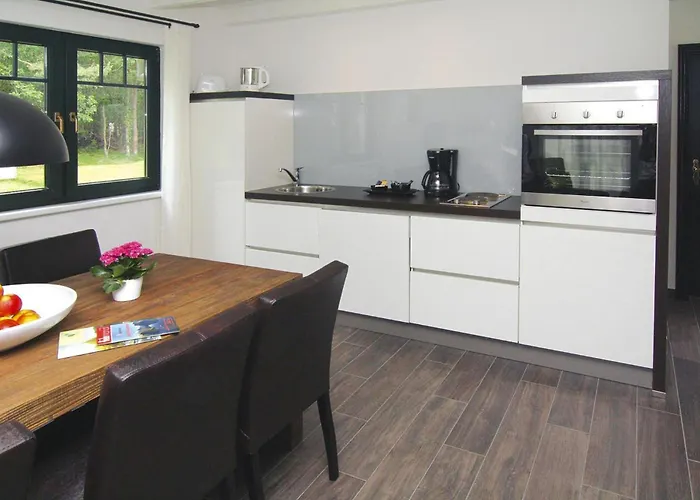 Nyaraló Ferienhaeuser Im Naturresort *